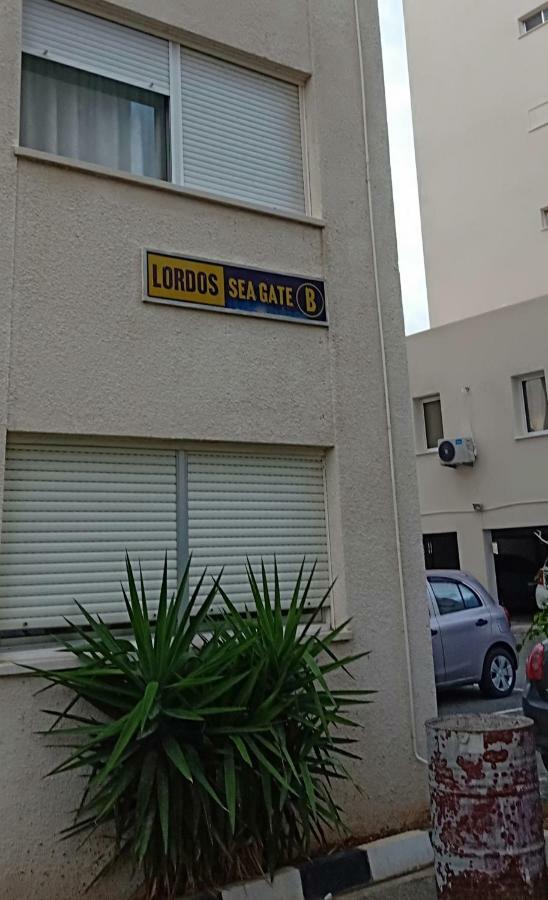 Stelia'S Seagate Studio Apt. Larnaca Eksteriør billede